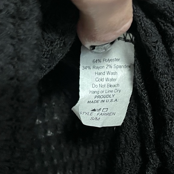 Blakeley Black Waffle Material Crew Neck Long Sleeve Shirt Size S/M - Picture 6 of 7